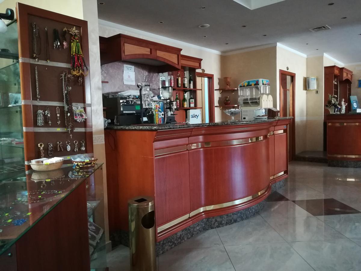 Hotel Euro San Giovanni Rotondo Exteriör bild